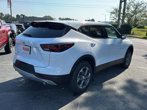 New 2025 Chevrolet Blazer LT w/ LPO, Floor Liner Package image 5
