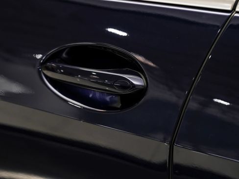 Used 2024 BMW ALPINA XB7 AWD/4WD image 40