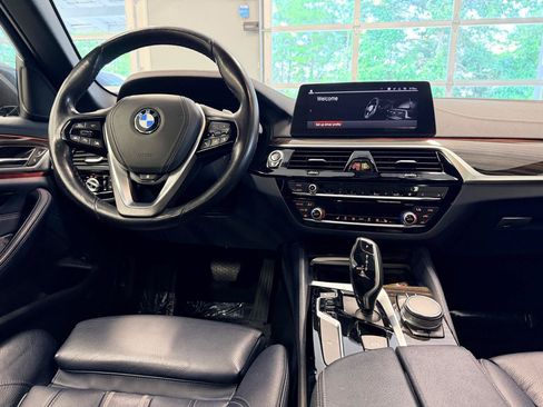 Used 2020 BMW 540i RWD image 29