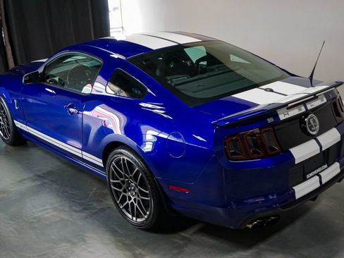 Used 2014 Ford Mustang Shelby GT500 w/ Equipment Group 821A RWD image 34