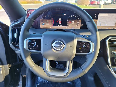 New 2025 Nissan Armada SL w/ Captain's Chari Seat Package image 22