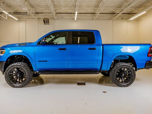 Used 2023 RAM 1500 Big Horn AWD/4WD image 6