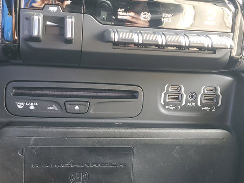 Used 2019 RAM 2500 Limited image 21