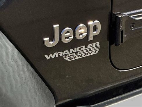 Used 2019 Jeep Wrangler Unlimited Sport S image 15