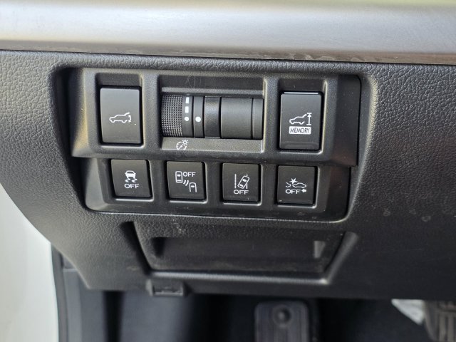 Used 2019 Subaru Outback 3.6R Limited w/ Popular Package #2 AWD/4WD image 26