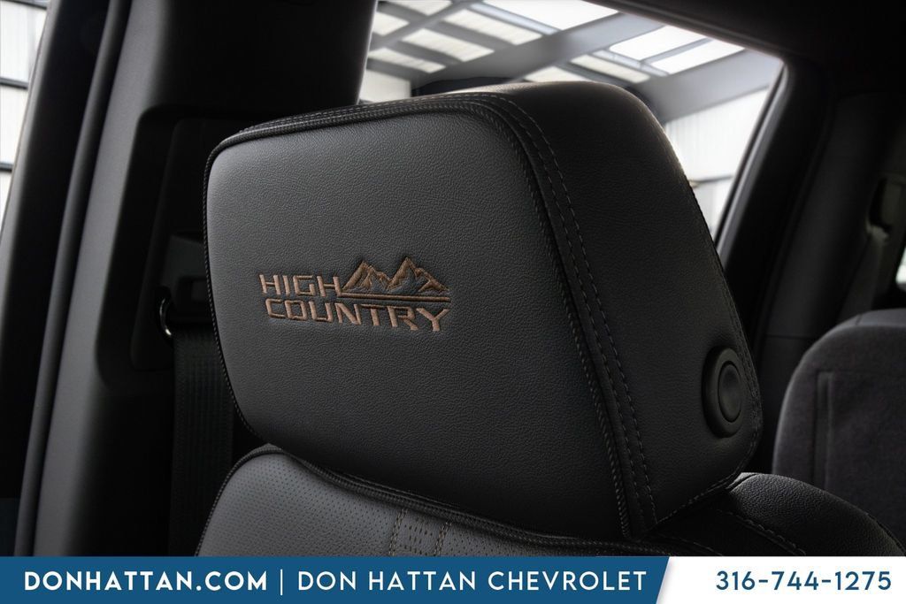 New 2026 Chevrolet Silverado 2500 High Country w/ Midnight Edition AWD/4WD image 17