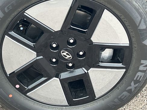 New 2026 Hyundai Santa Fe SE image 9