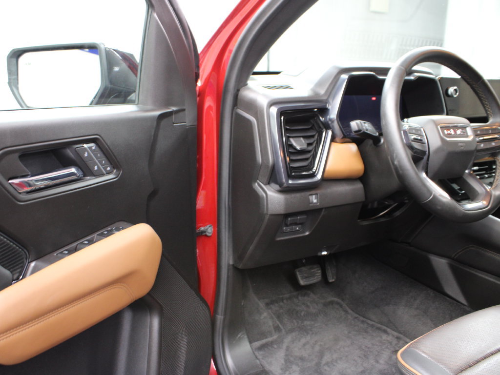 Used 2026 GMC Canyon AT4 w/ AT4 Premium Package AWD/4WD image 51