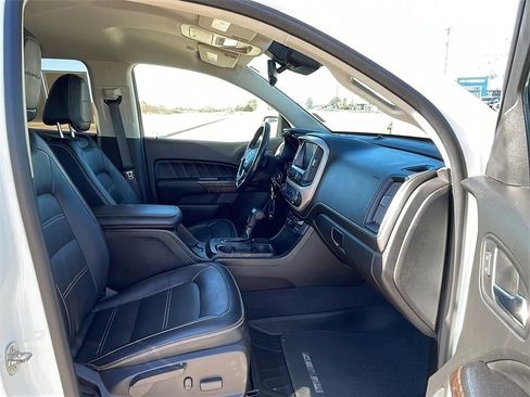 Used 2021 GMC Canyon Denali image 12