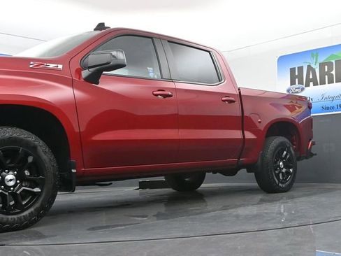 Used 2023 Chevrolet Silverado 1500 RST w/ Z71 Off-Road Package image 18