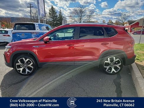 Certified 2023 Volkswagen Taos SEL image 26