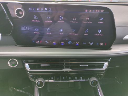 Used 2026 Chevrolet Traverse LT AWD/4WD image 23