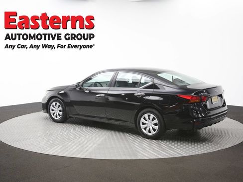 Used 2024 Nissan Altima 2.5 S FWD image 60