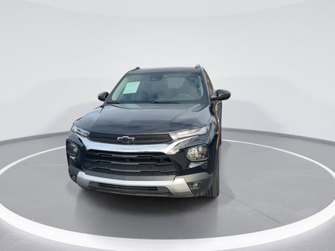 Certified 2023 Chevrolet TrailBlazer LT w/ Convenience Package image 3