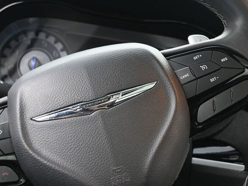 Used 2017 Chrysler 300 S w/ 300S Premium Group AWD/4WD image 29
