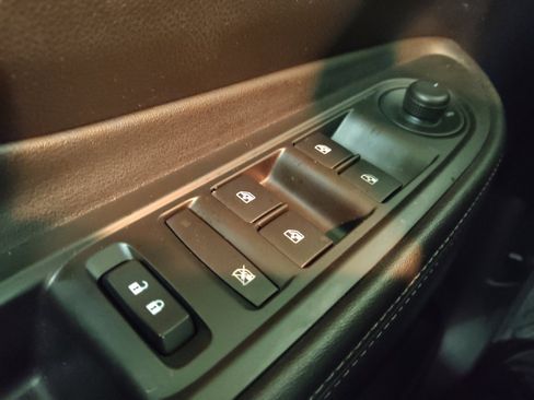 Used 2018 Buick Encore Preferred FWD image 27