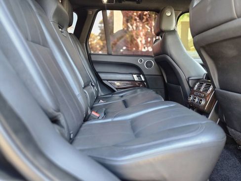 Used 2017 Land Rover Range Rover HSE AWD/4WD image 37
