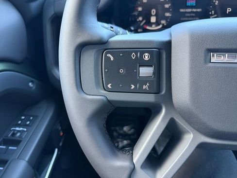 New 2026 Land Rover Defender 110 X-Dynamic SE AWD/4WD image 22