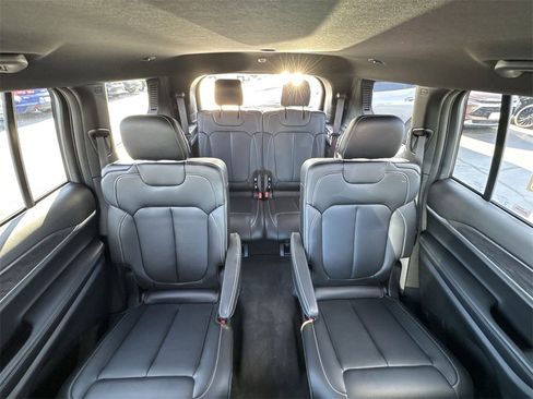 Used 2025 Jeep Grand Cherokee L Limited w/ Black Appearance Package image 22