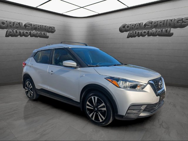 Certified 2020 Nissan Kicks SV w/ Exterior Package FWD image 1