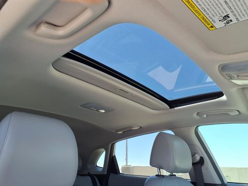 Used 2019 Hyundai Kona Ultimate FWD image 13