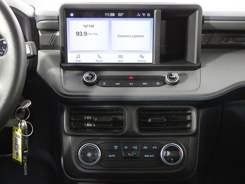 Used 2022 Ford Maverick XL image 29