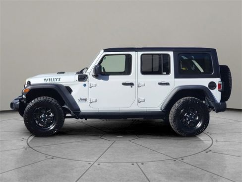 Certified 2024 Jeep Wrangler Willys 4xe image 9