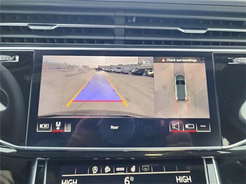 New 2026 Audi Q7 2.0T Premium image 17