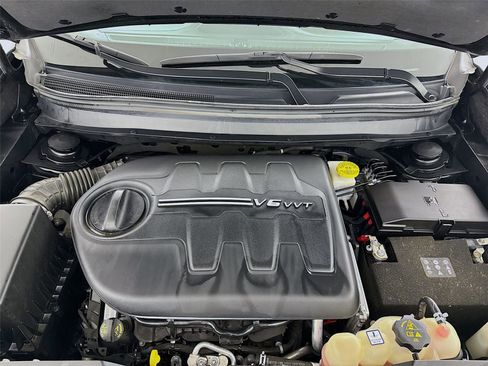 Used 2022 Jeep Cherokee Latitude Lux image 28