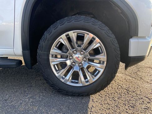 Used 2022 GMC Sierra 1500 Denali image 9