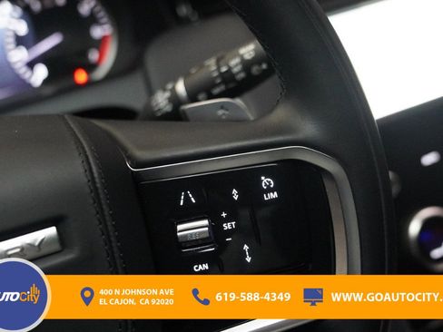 Used 2023 Land Rover Discovery Sport SE R-Dynamic image 23