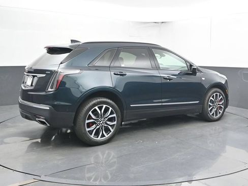 Used 2024 Cadillac XT5 Sportv w/ Technology Package AWD/4WD image 2