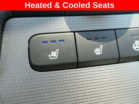 Used 2025 Hyundai Palisade Calligraphy FWD image 20