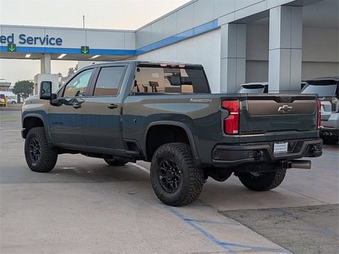 New 2026 Chevrolet Silverado 2500 ZR2 w/ ZR2 Bison Edition image 10