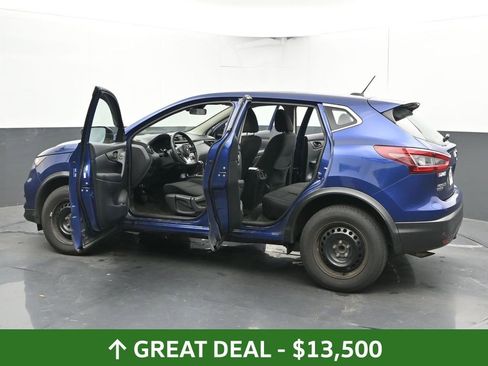 Used 2020 Nissan Rogue Sport S image 55