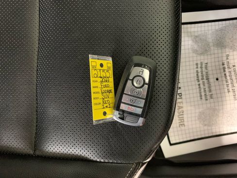 Used 2022 Ford Escape SEL w/ Class II Trailer Tow Package image 30