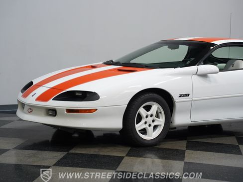 Used 1997 Chevrolet Camaro Z28 w/ Preferred Equipment Group 2 RWD image 19