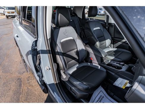 New 2025 Ford Bronco Sport Outer Banks w/ Outer Banks Tech Package+ AWD/4WD image 20