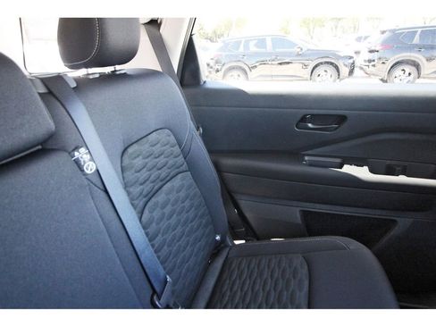 New 2026 Nissan Pathfinder S image 10