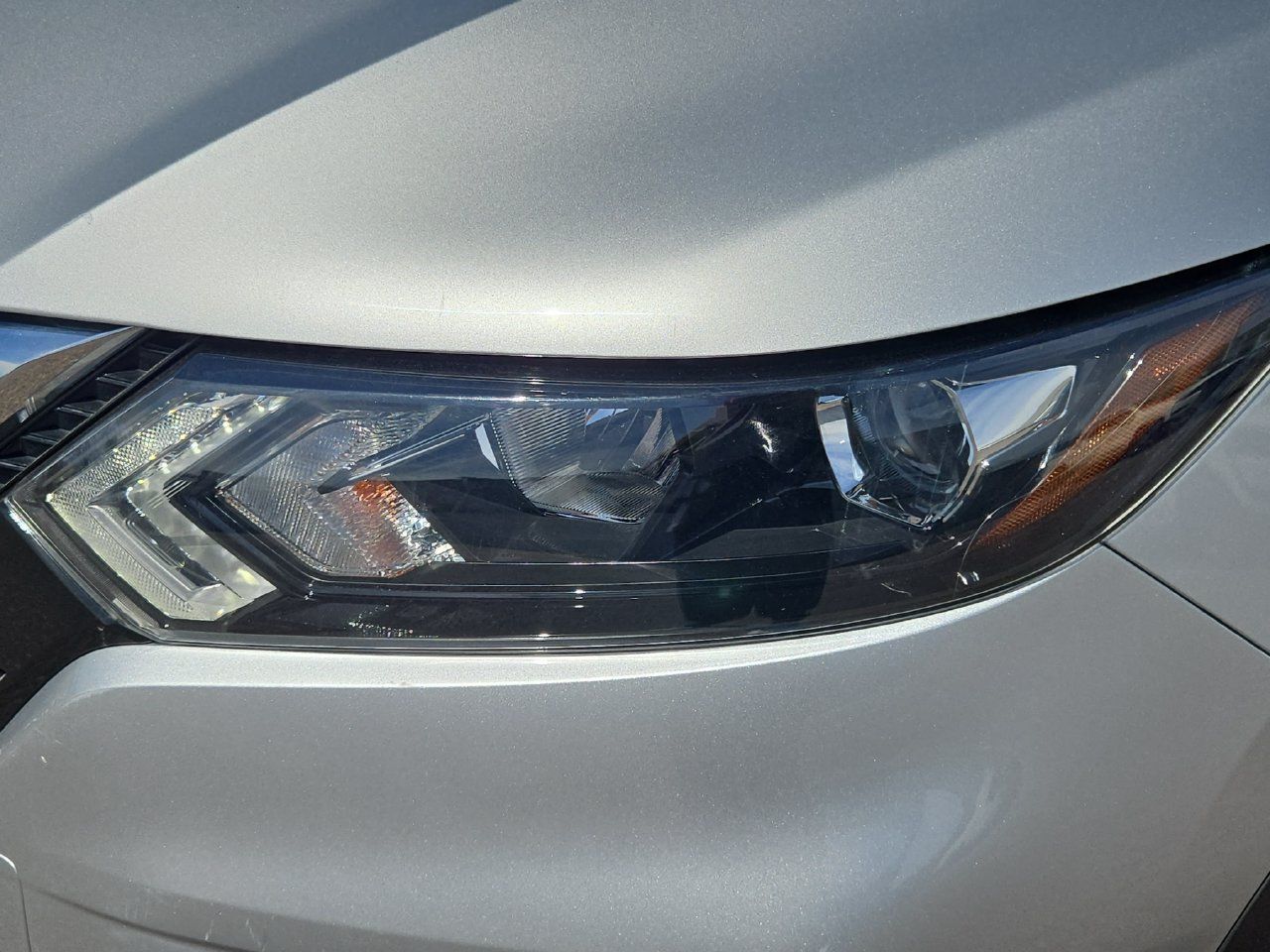Used 2021 Nissan Rogue Sport SV FWD image 24
