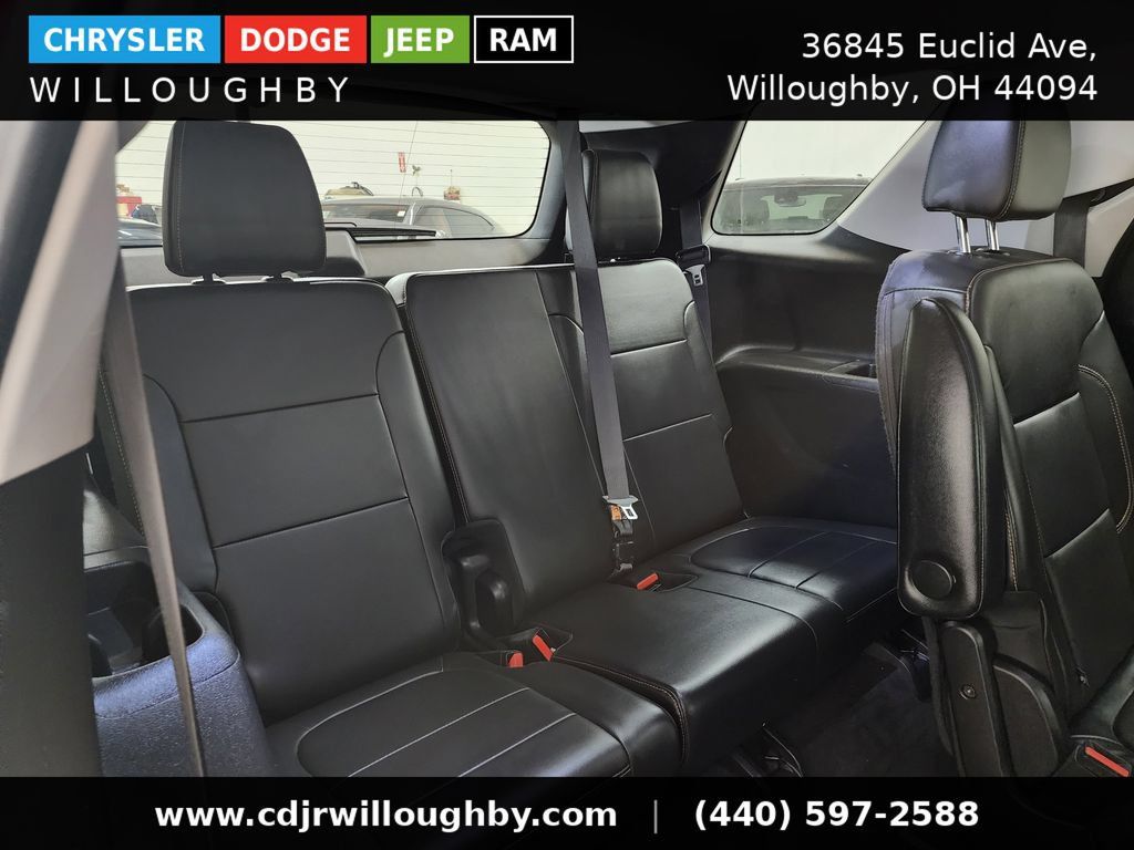 Used 2019 Chevrolet Traverse RS w/ LPO, Floor Liner Package AWD/4WD image 37