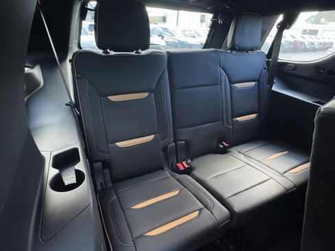 Used 2023 GMC Yukon AT4 w/ Technology Package image 20