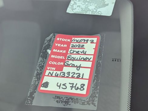 Used 2022 Chevrolet Equinox LT image 30