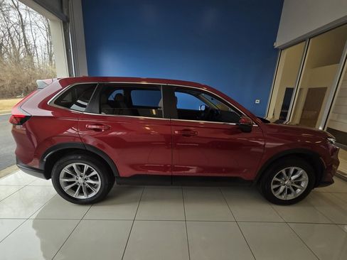 Certified 2023 Honda CR-V EX image 5