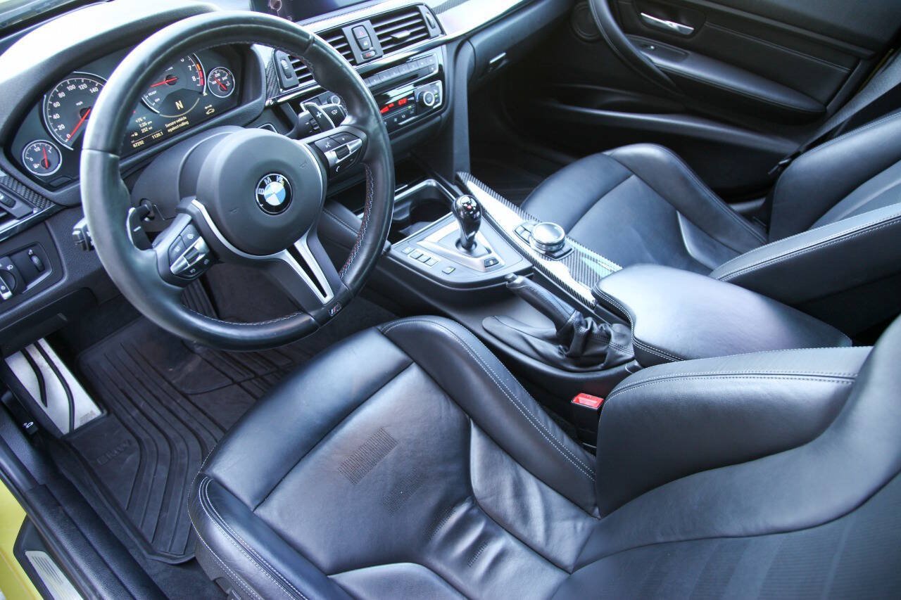 Used 2015 BMW M3 RWD image 33