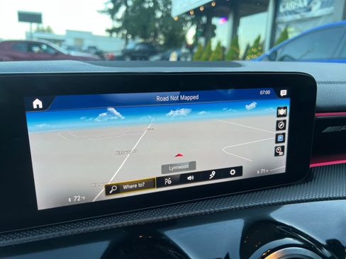 Used 2021 Mercedes-Benz CLA 45 AMG 4MATIC image 33