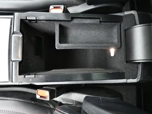 Used 2021 Lincoln Corsair AWD w/ Premium Package image 45