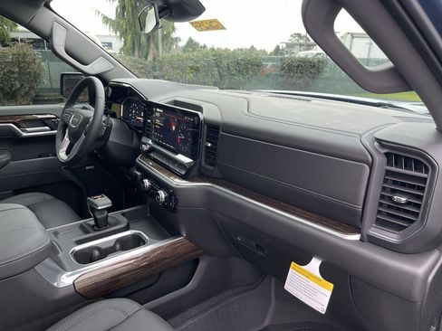 New 2026 GMC Sierra 1500 Elevation w/ Elevation Premium Package AWD/4WD image 65