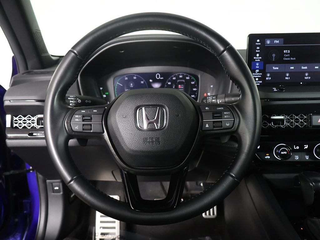 Used 2023 Honda Accord Sport image 36