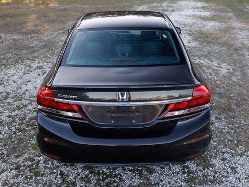 Used 2013 Honda Civic LX image 9